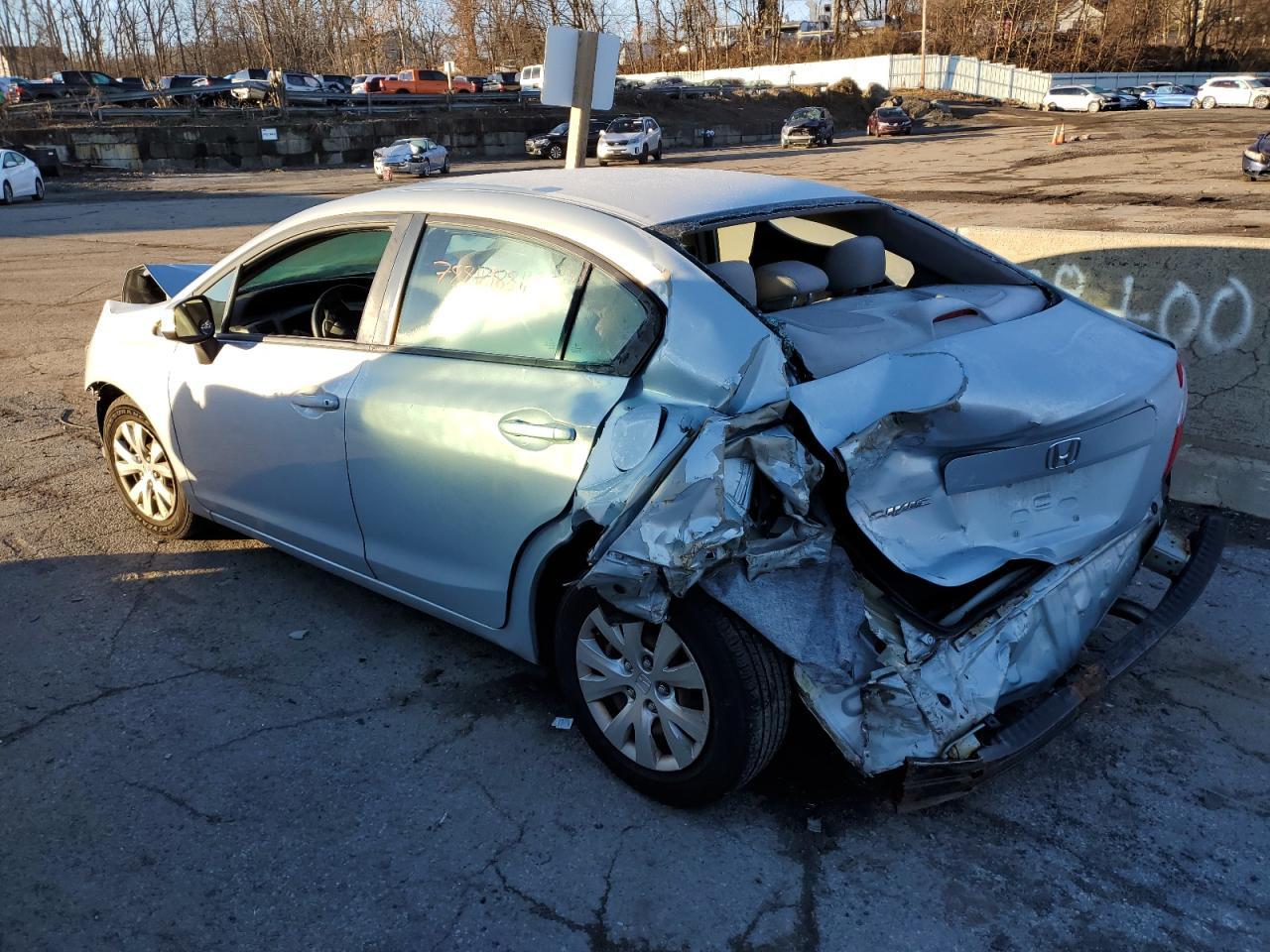 2012 HONDA CIVIC LX - Фото 2