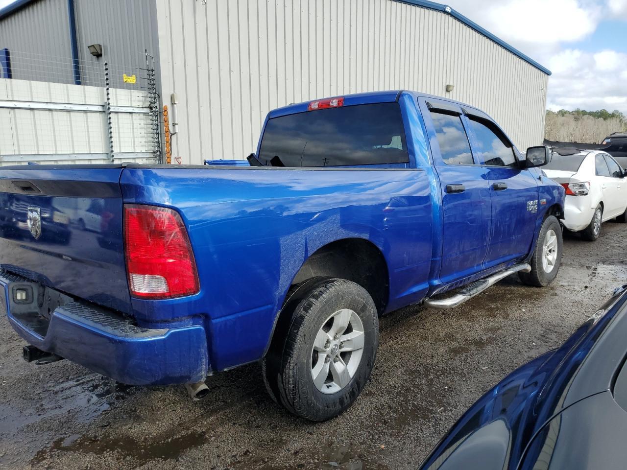2019 RAM 1500 CLASS - Фото 3