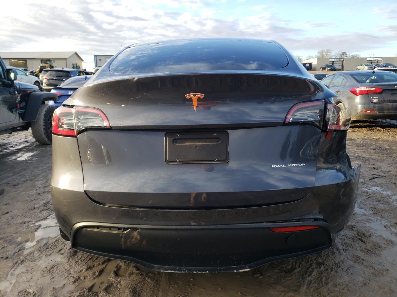 2022 TESLA MODEL Y - Image 6