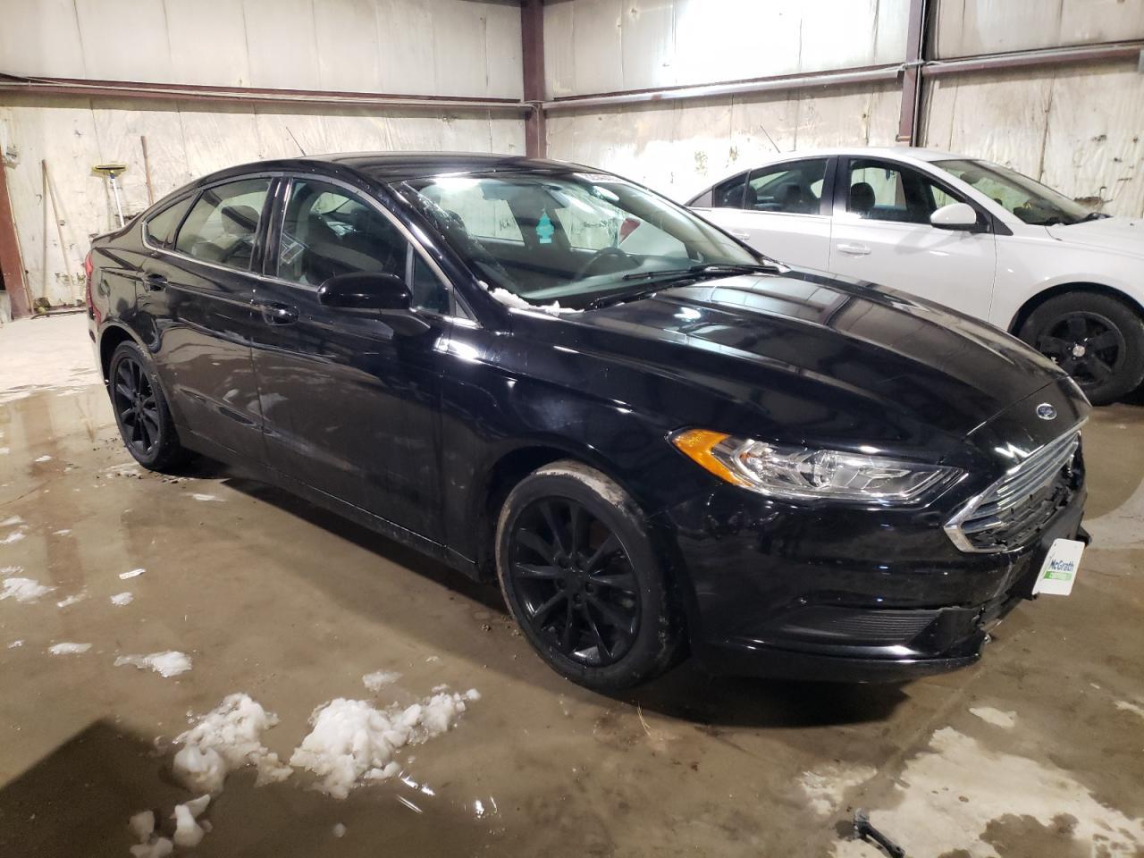 2017 FORD FUSION SE - Image 4