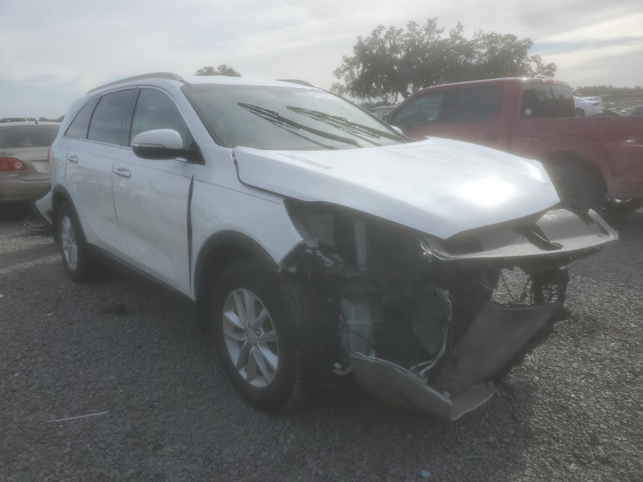 2016 KIA SORENTO LX - Image 4