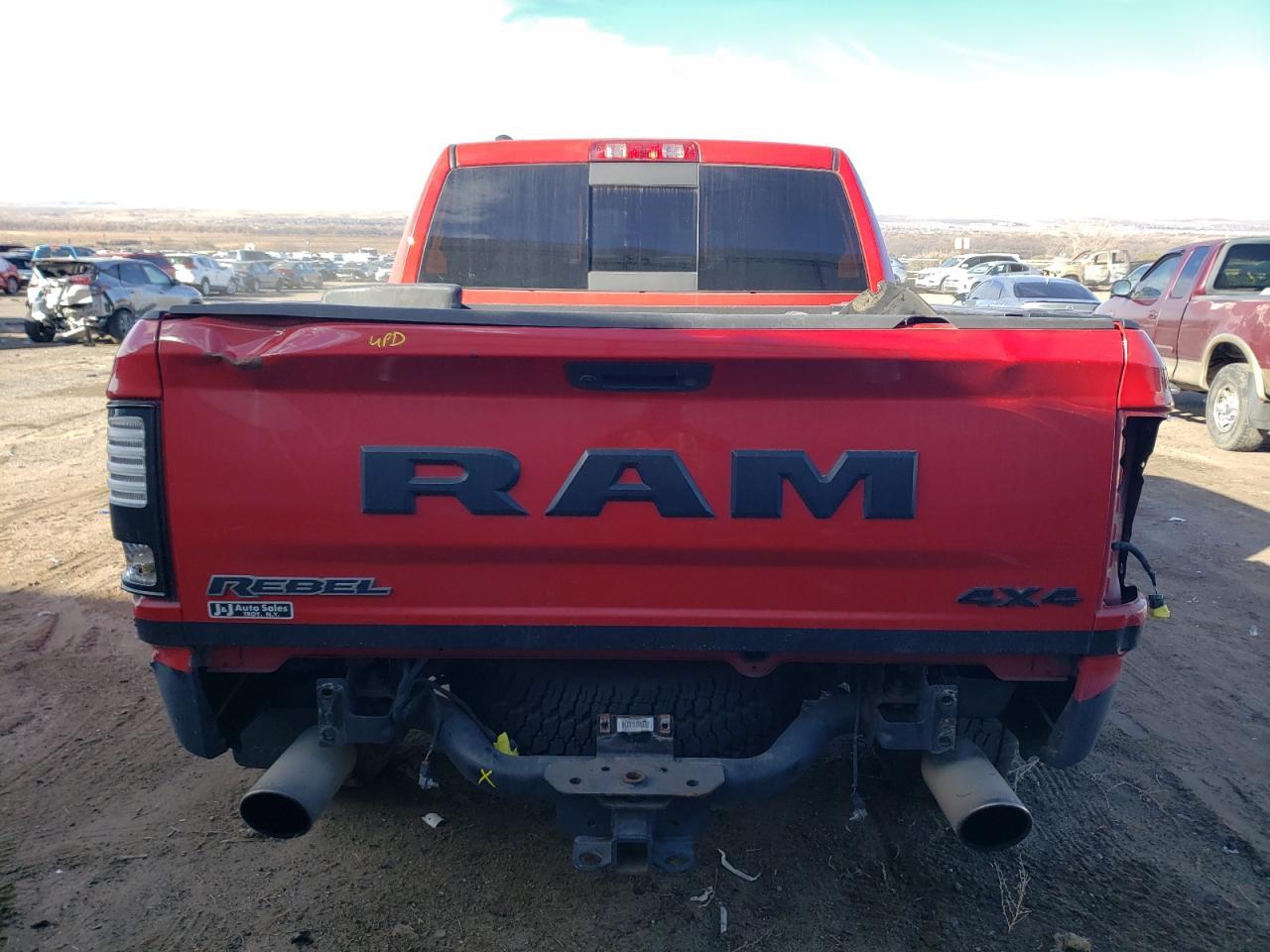 2017 RAM 1500 REBEL - Фото 6