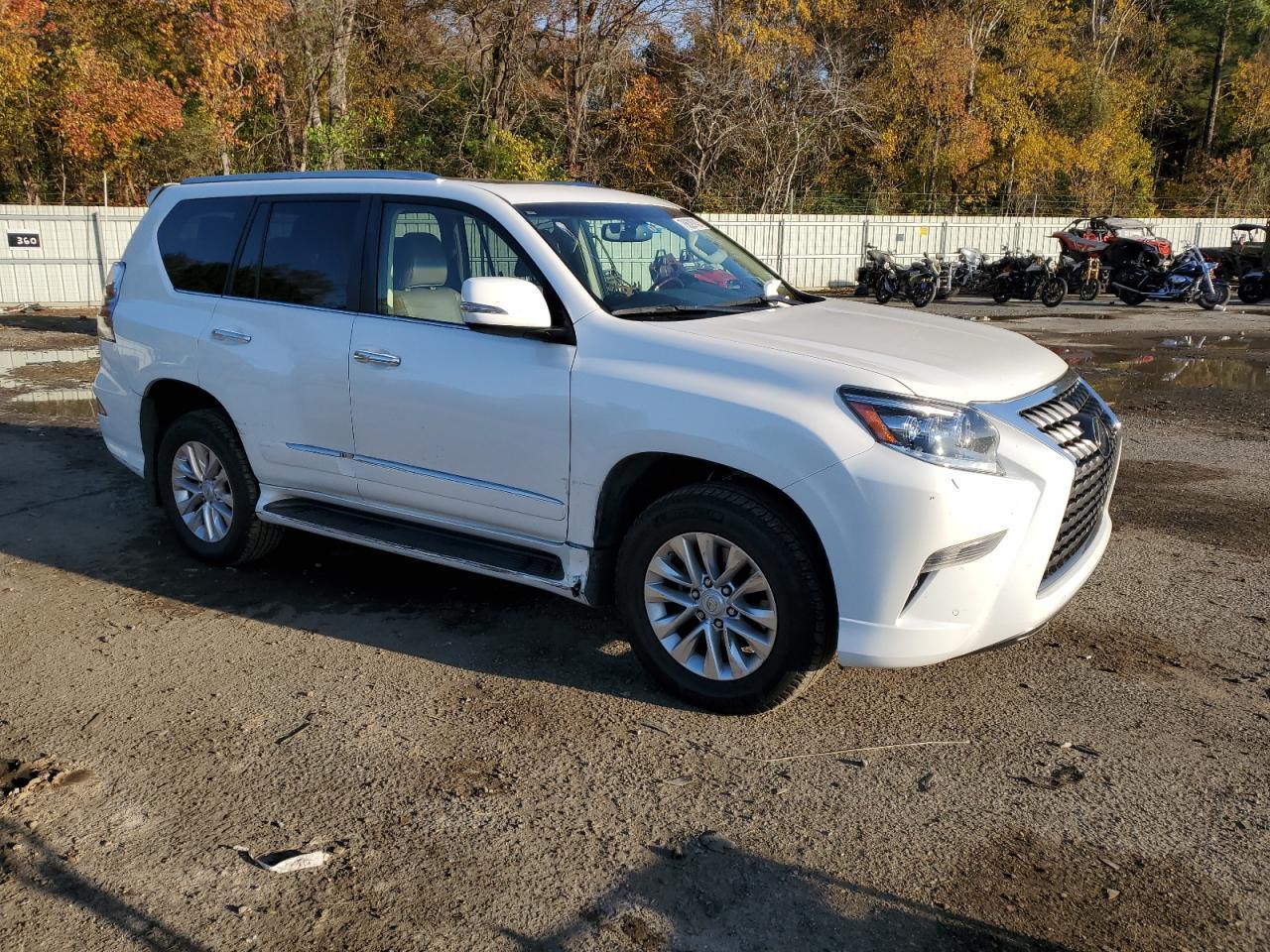 2017 LEXUS GX 460 - Фото 4