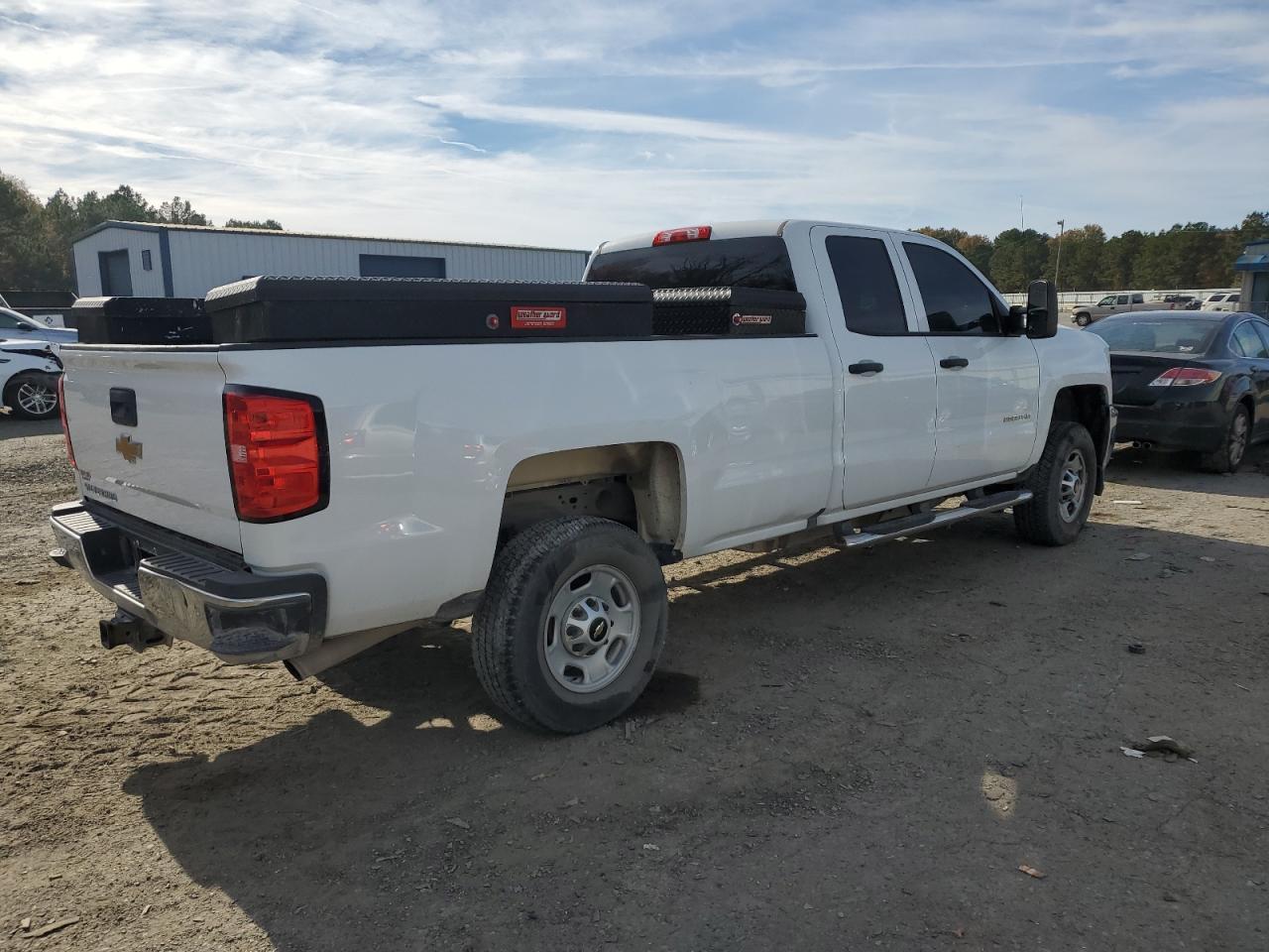 2019 CHEVROLET SILVERADO - Фото 3
