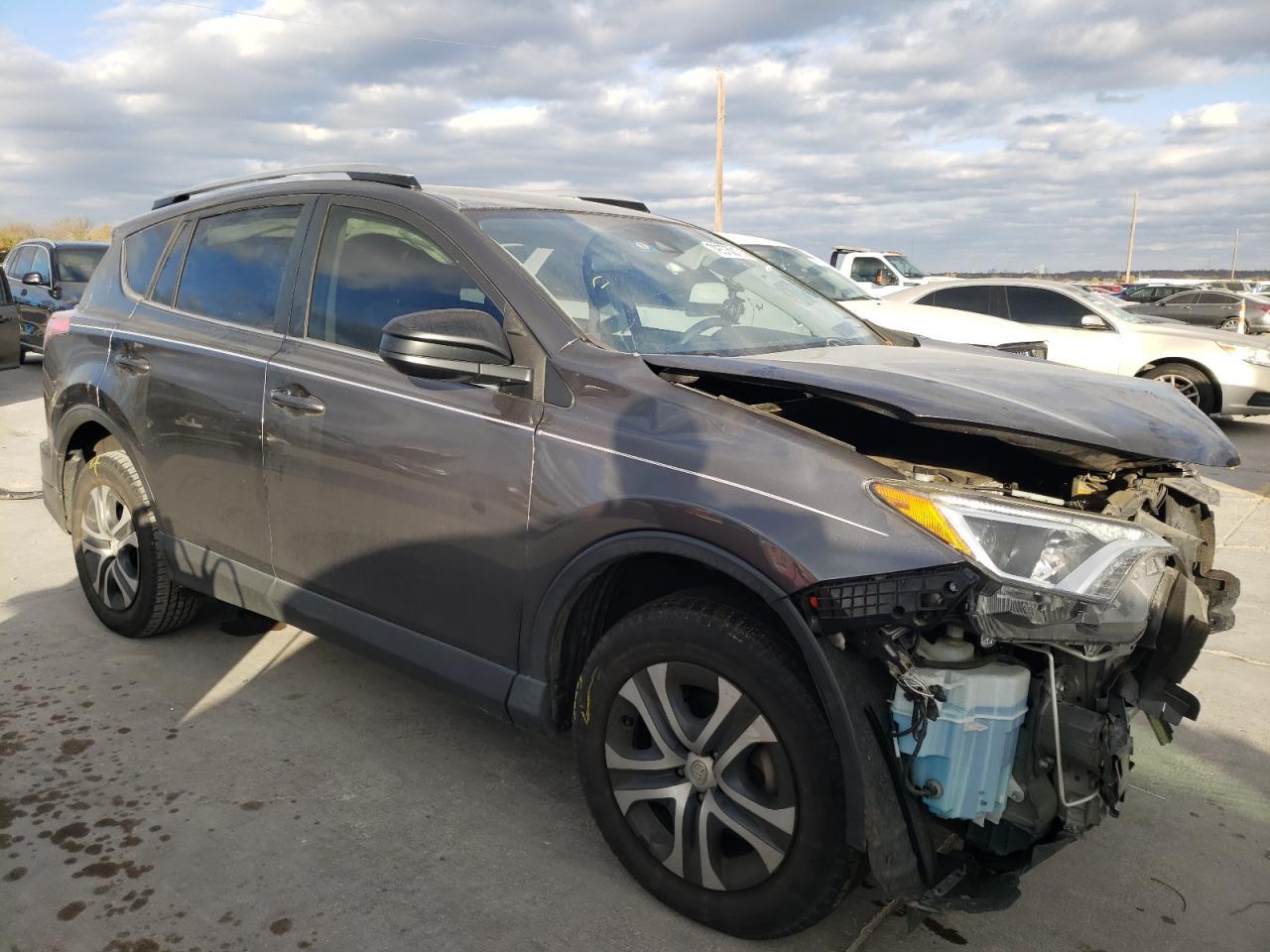 2018 TOYOTA RAV4 LE - Image 4