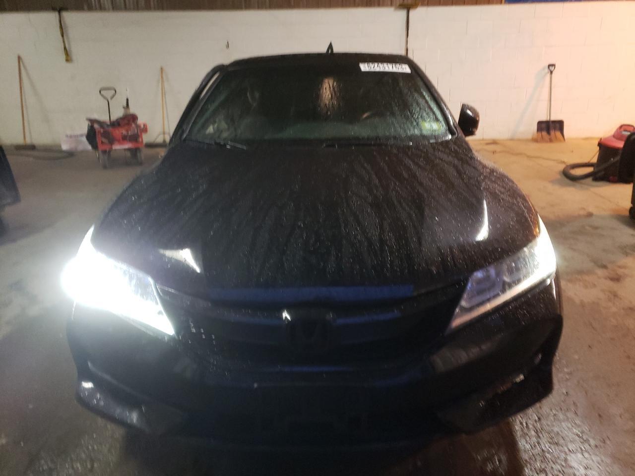 2016 HONDA ACCORD EXL - Image 5