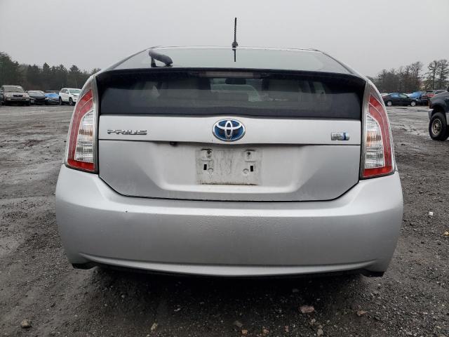 2015 Toyota Prius - Фото 6