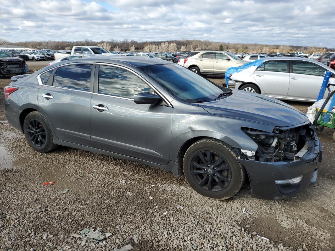 2015 NISSAN ALTIMA 2.5 - Фото 4