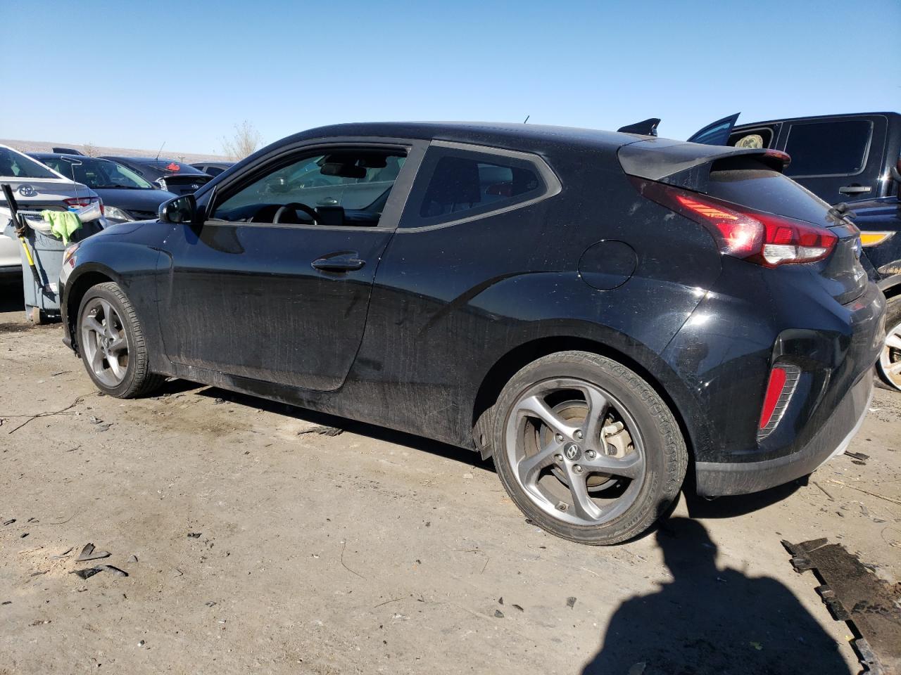 2019 HYUNDAI VELOSTER B - Image 2