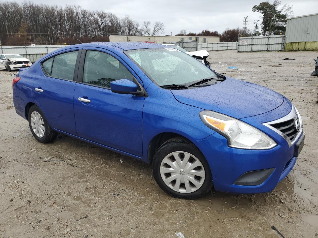 2016 NISSAN VERSA S - Фото 4
