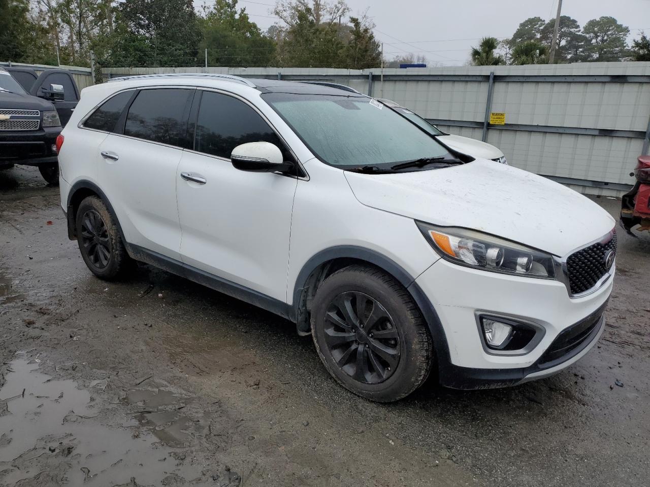 2016 KIA SORENTO EX - Image 4