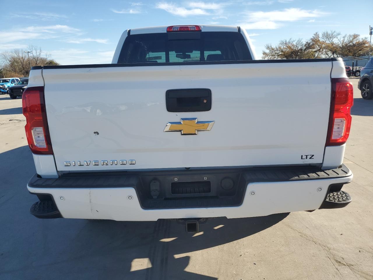 2018 CHEVROLET SILVERADO - Фото 6