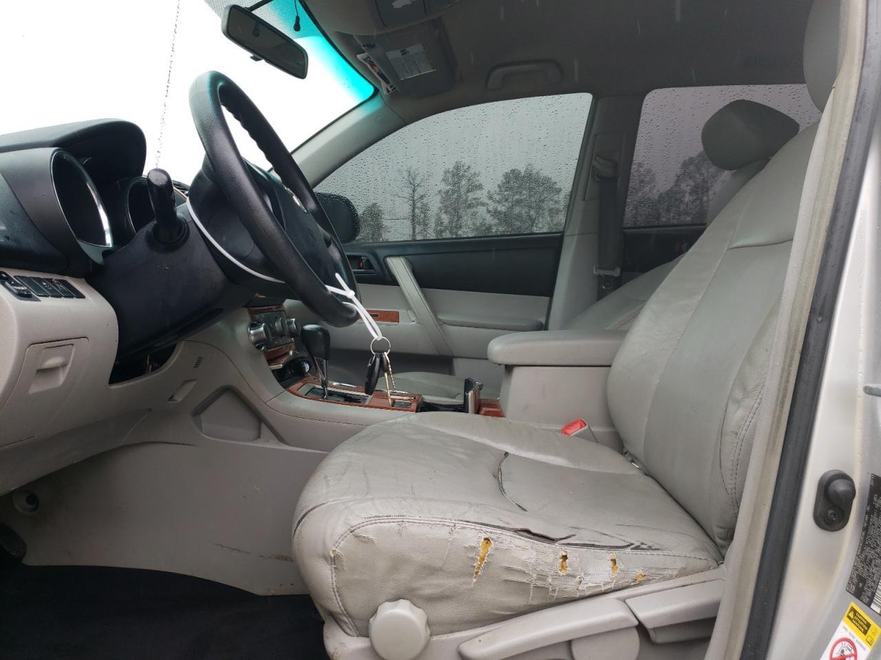 2011 TOYOTA HIGHLANDER - Image 7