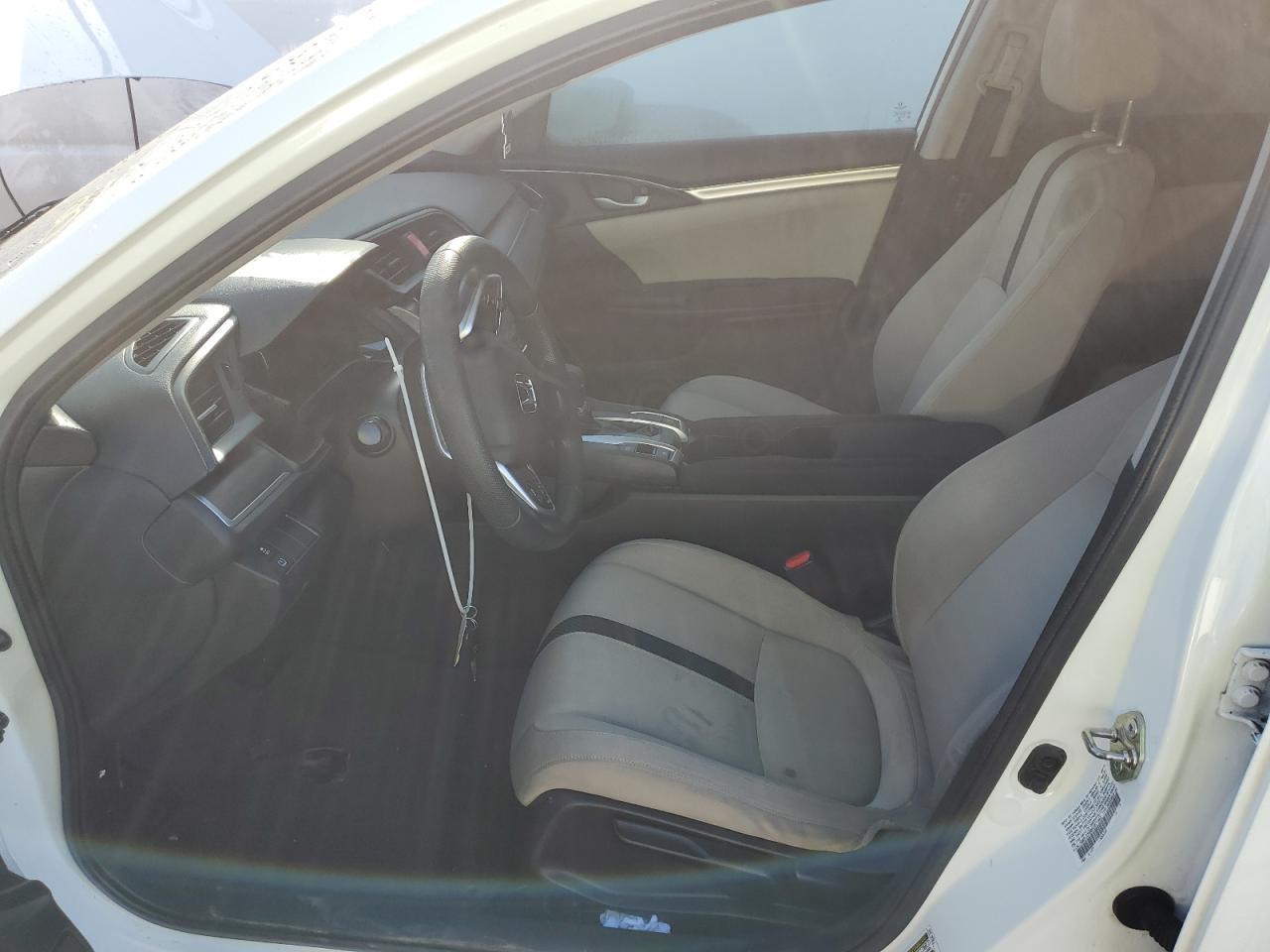 2016 HONDA CIVIC LX - Image 7