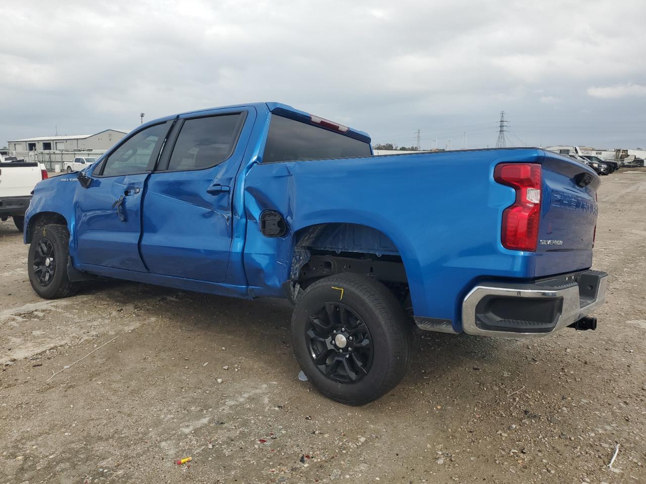 2023 CHEVROLET SILVERADO - Фото 2