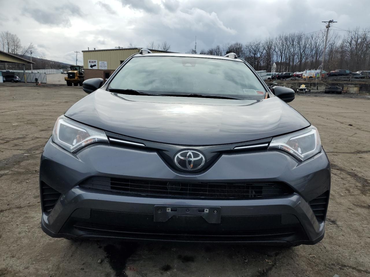 2017 TOYOTA RAV4 LE - Фото 5