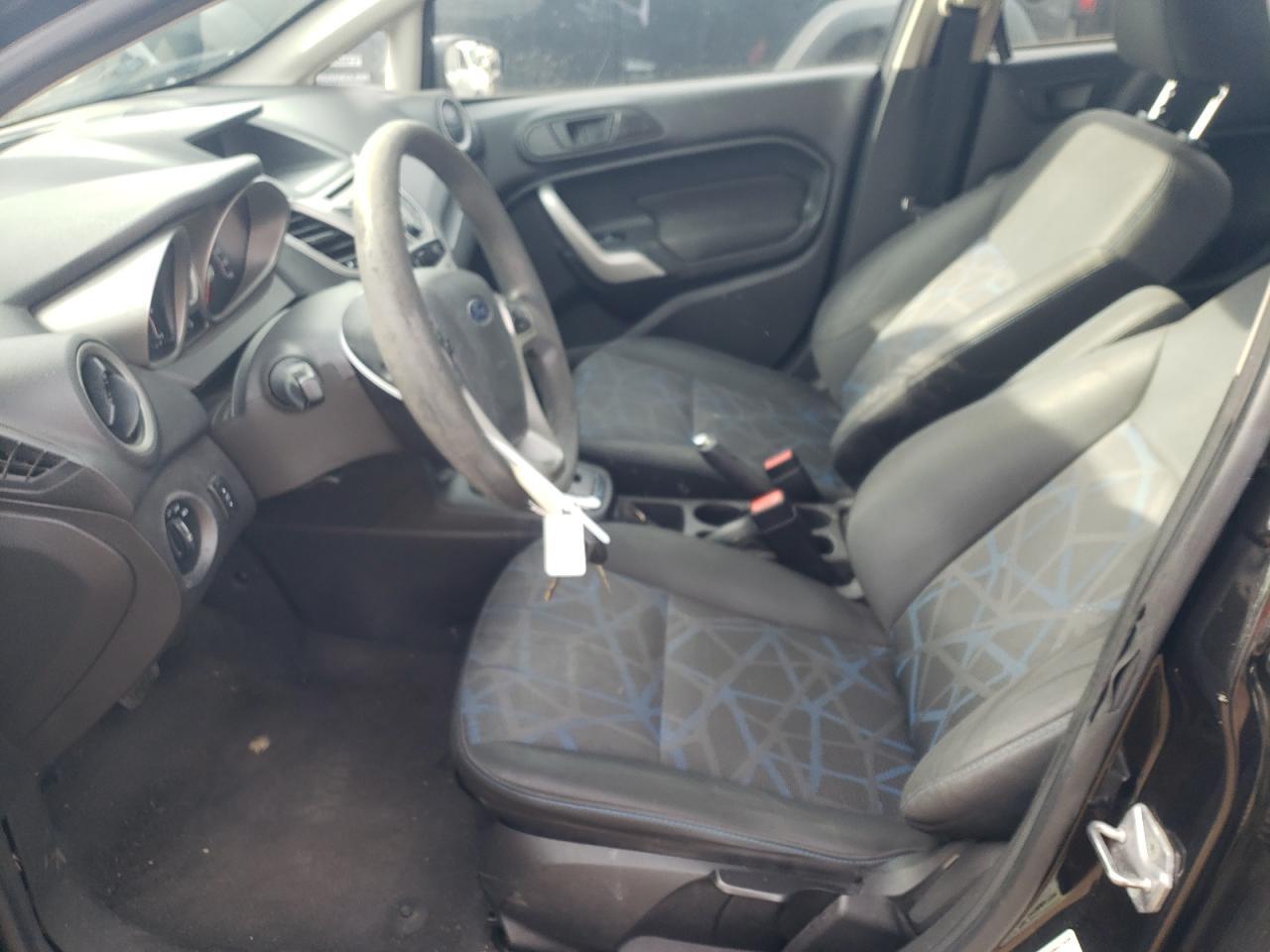 2013 FORD FIESTA SE - Image 7