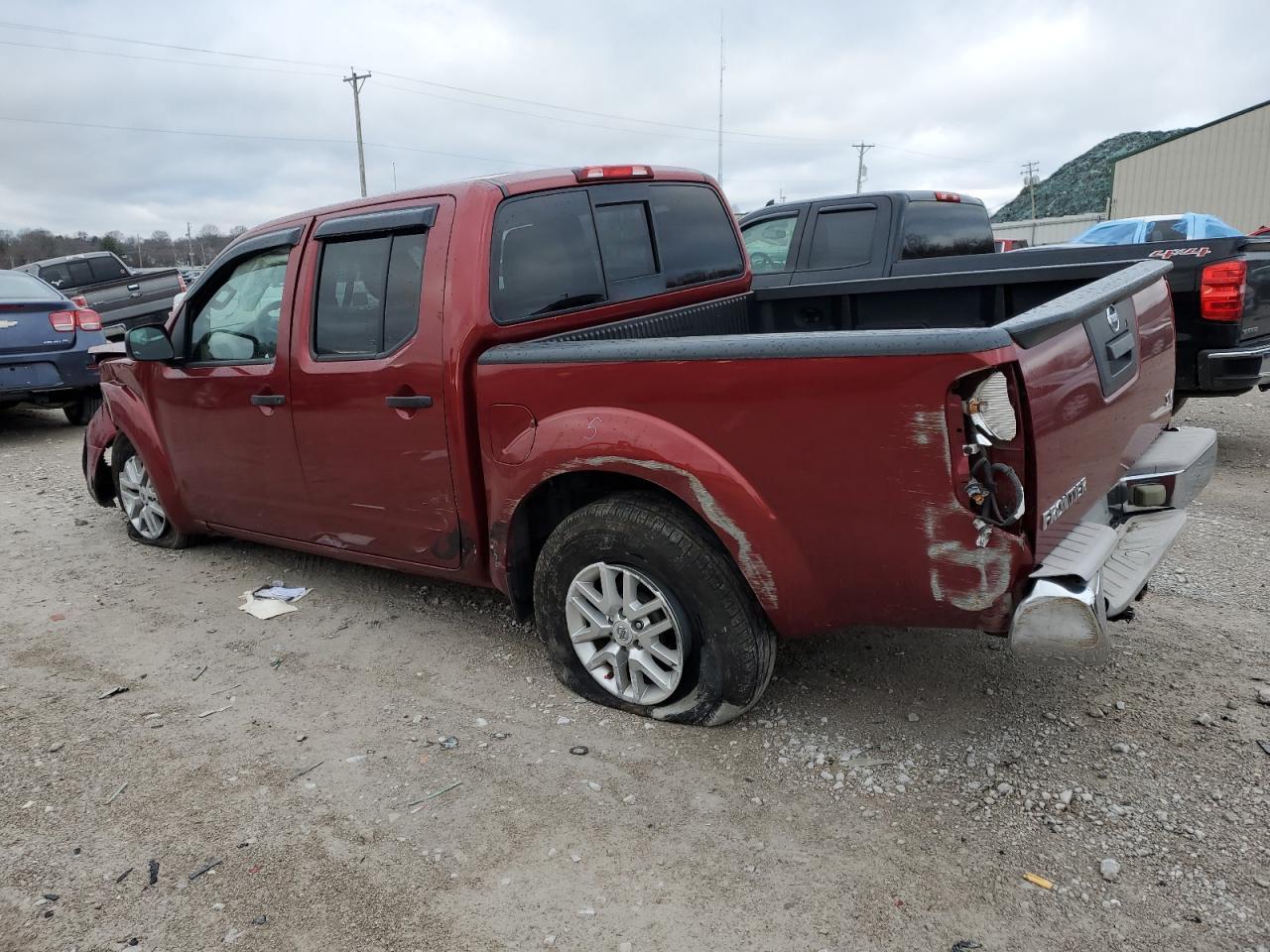 2016 NISSAN FRONTIER S - Фото 2
