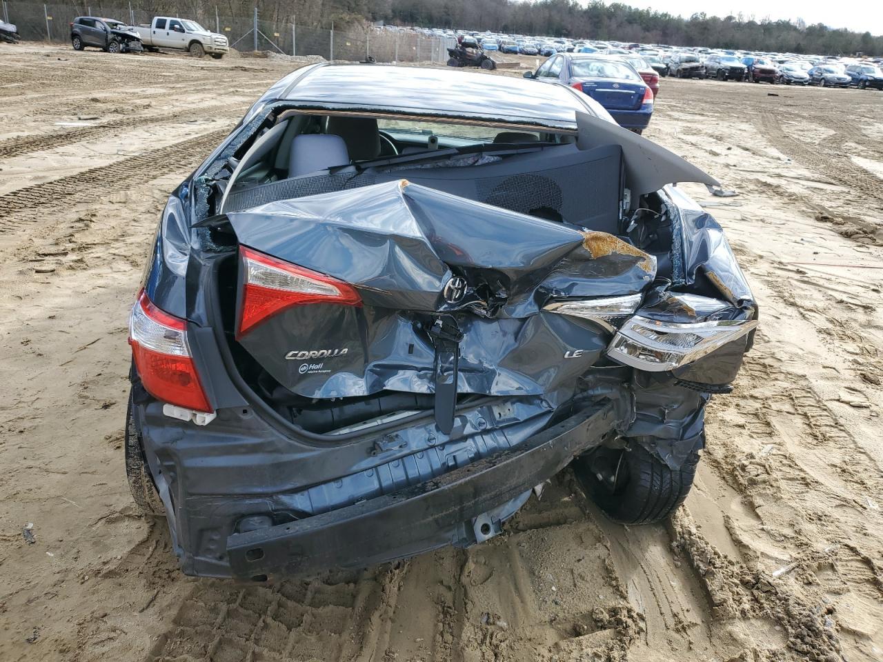 2015 TOYOTA COROLLA L - Image 6
