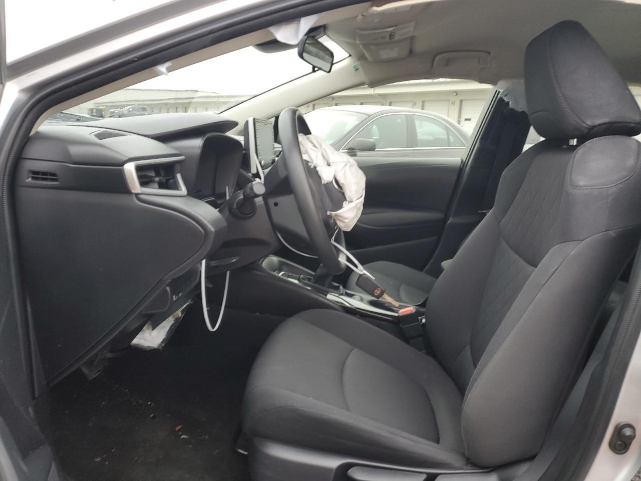 2021 TOYOTA COROLLA LE - Фото 7