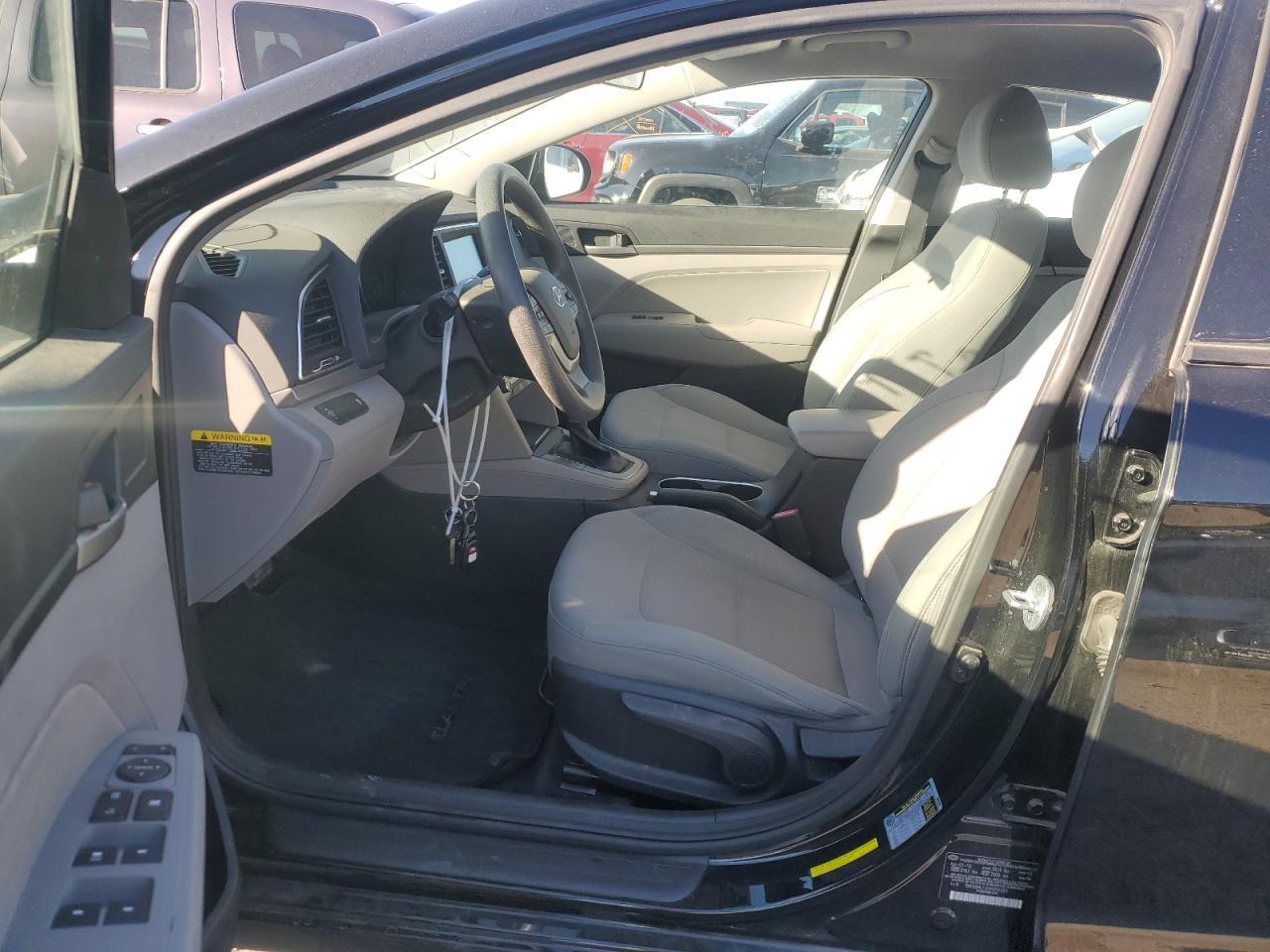 2017 HYUNDAI ELANTRA SE - Image 7