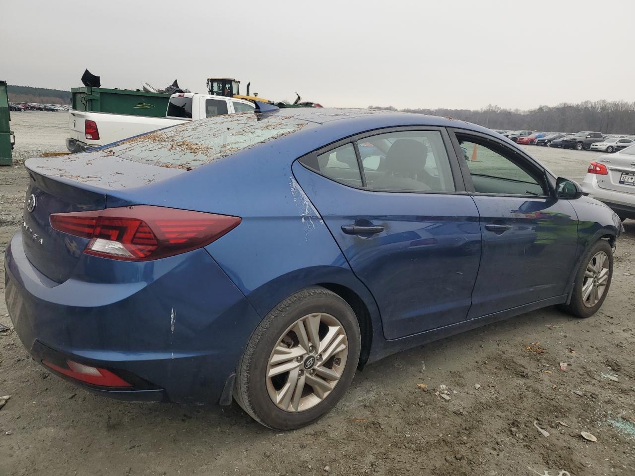 2019 HYUNDAI ELANTRA SE - Фото 3