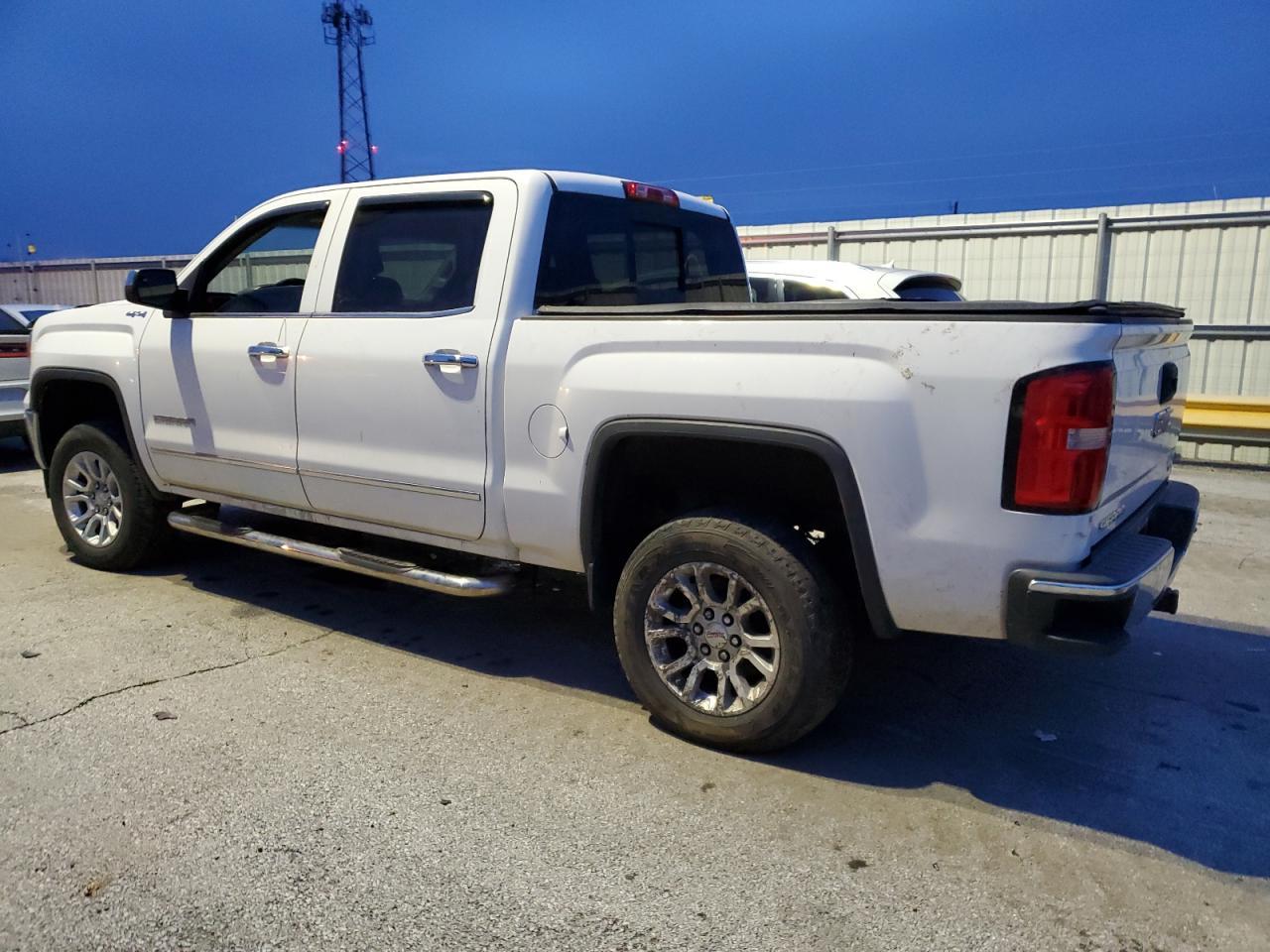2014 GMC SIERRA K15 - Image 2