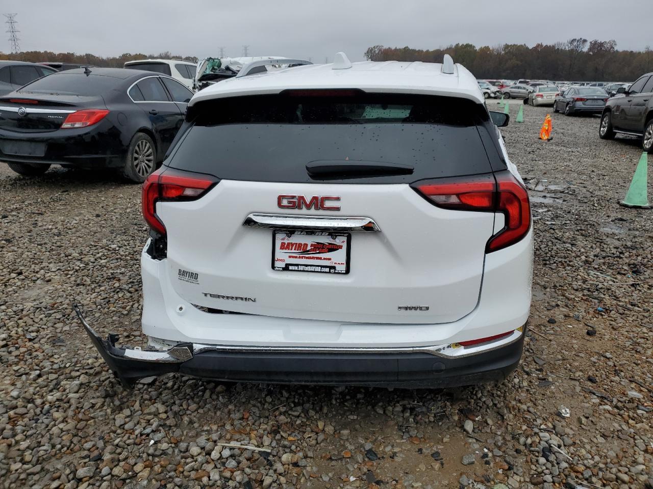 2021 GMC TERRAIN SL - Фото 6