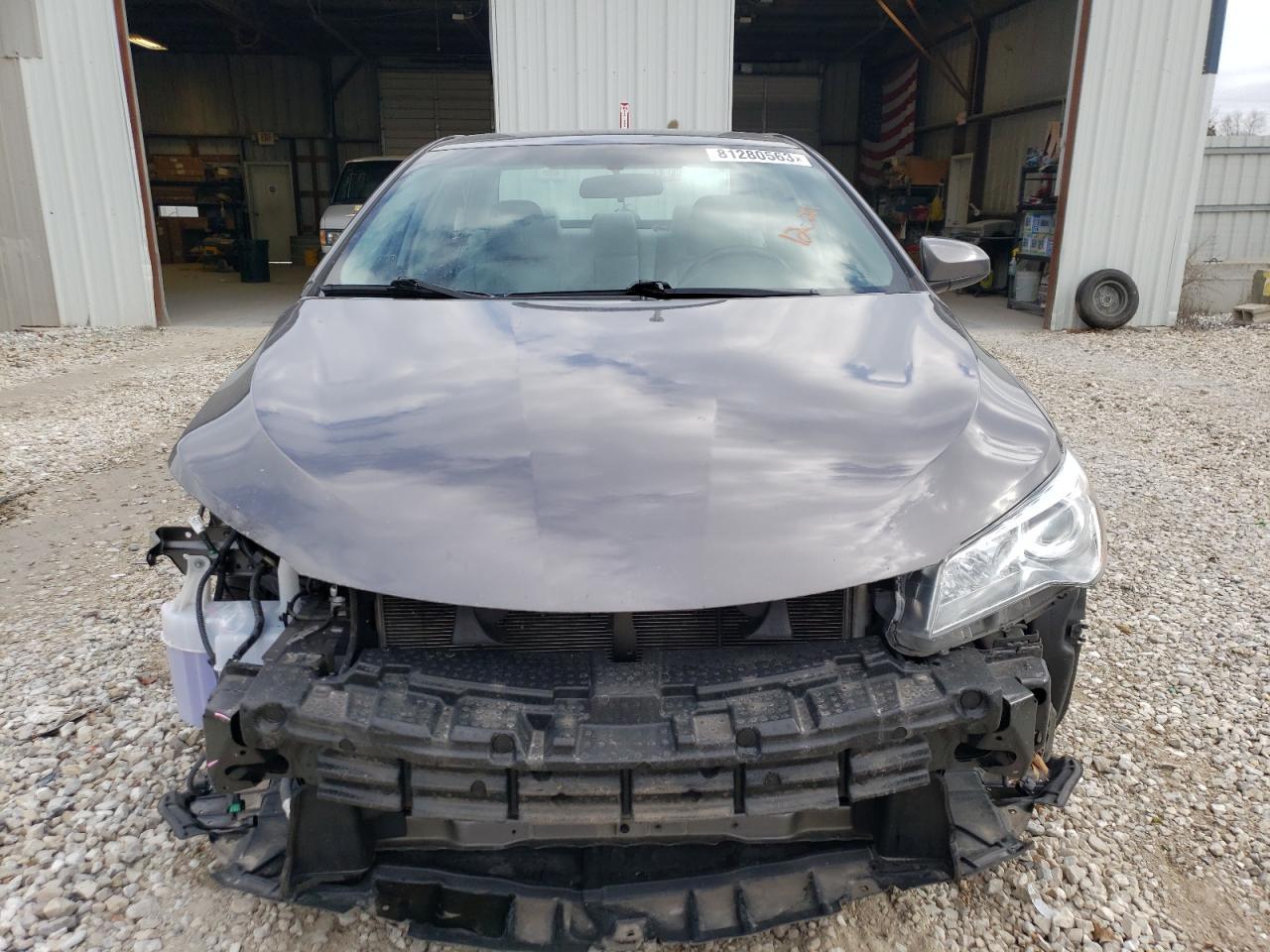 2016 TOYOTA CAMRY LE - Фото 5