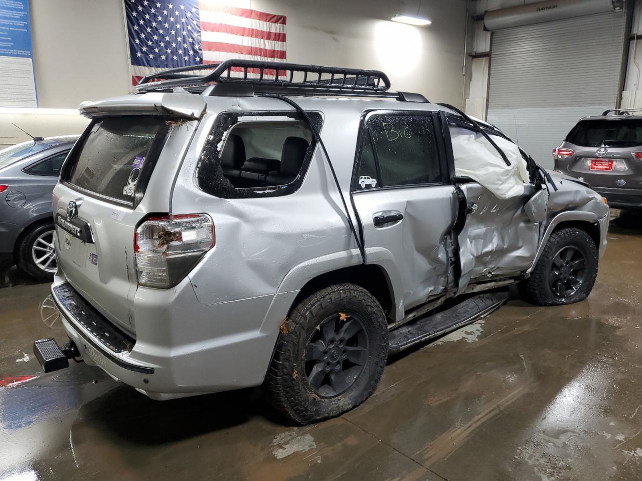 2011 TOYOTA 4RUNNER - Image 3