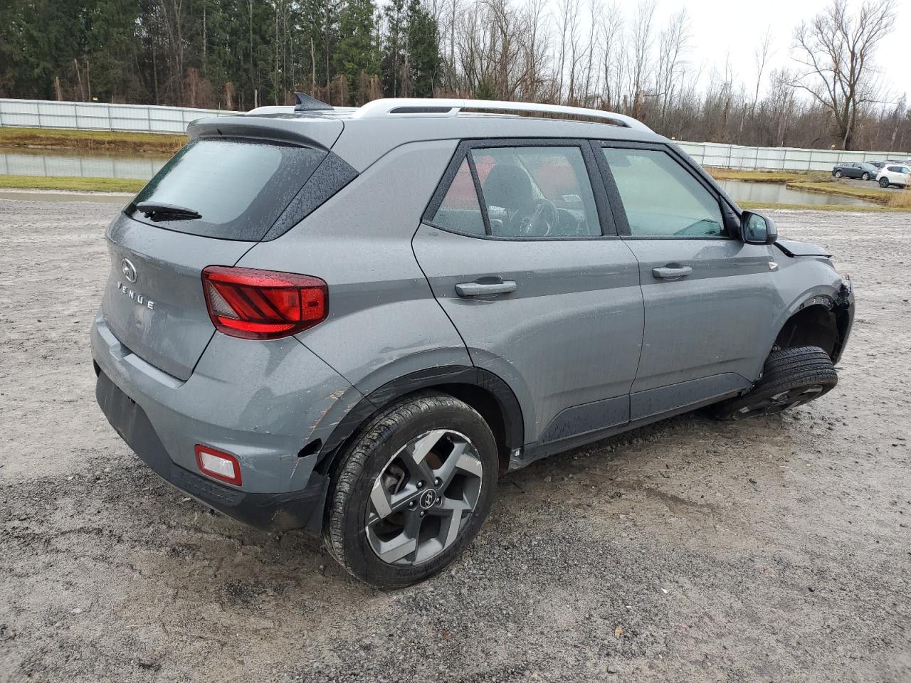 2022 HYUNDAI VENUE SEL - Фото 3