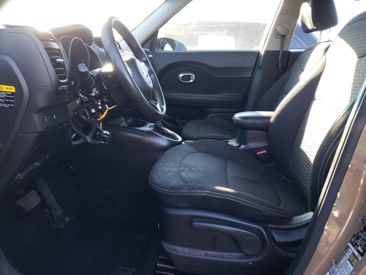 2014 KIA SOUL + - Image 7