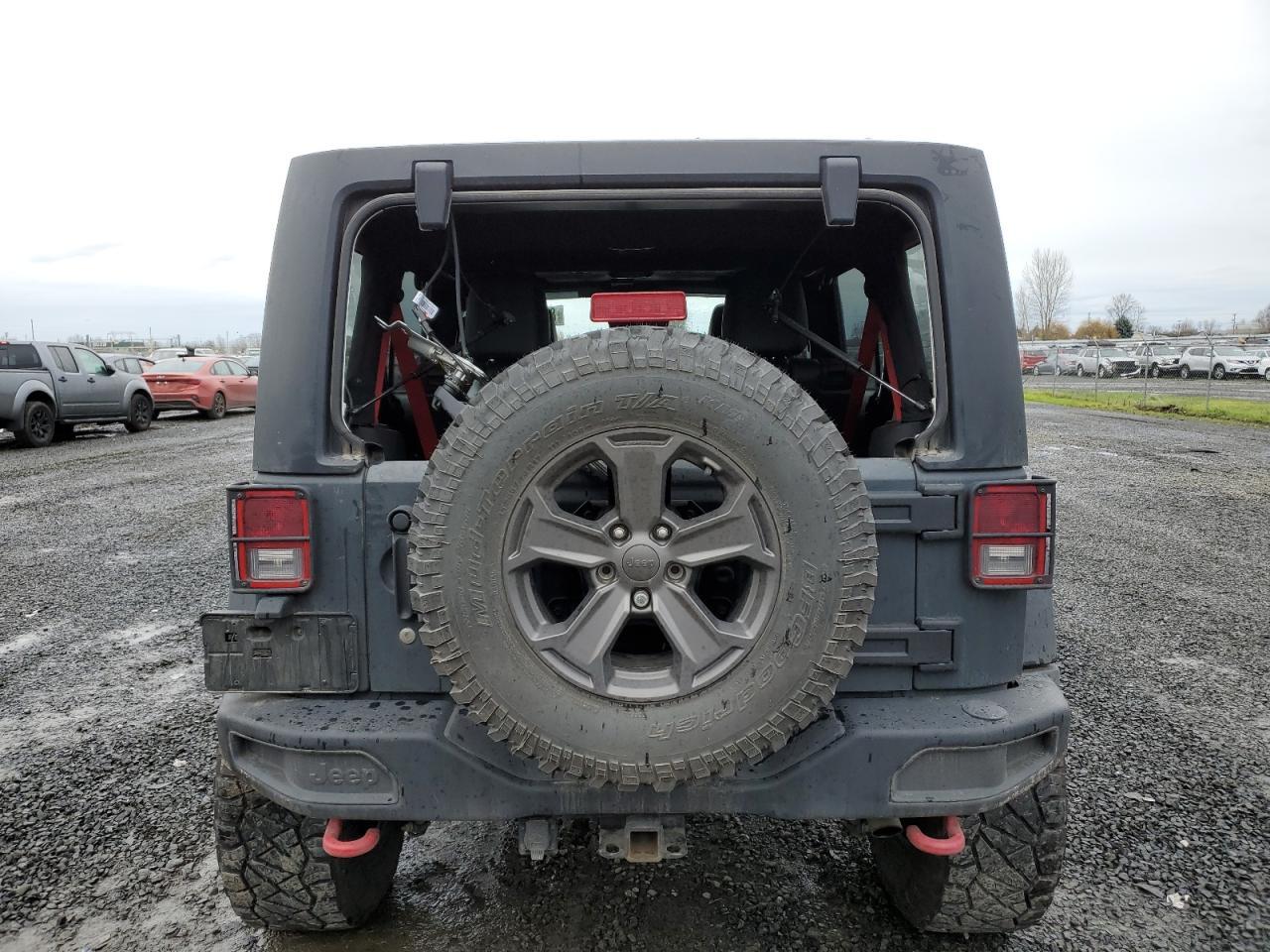 2017 JEEP WRANGLER U - Image 6