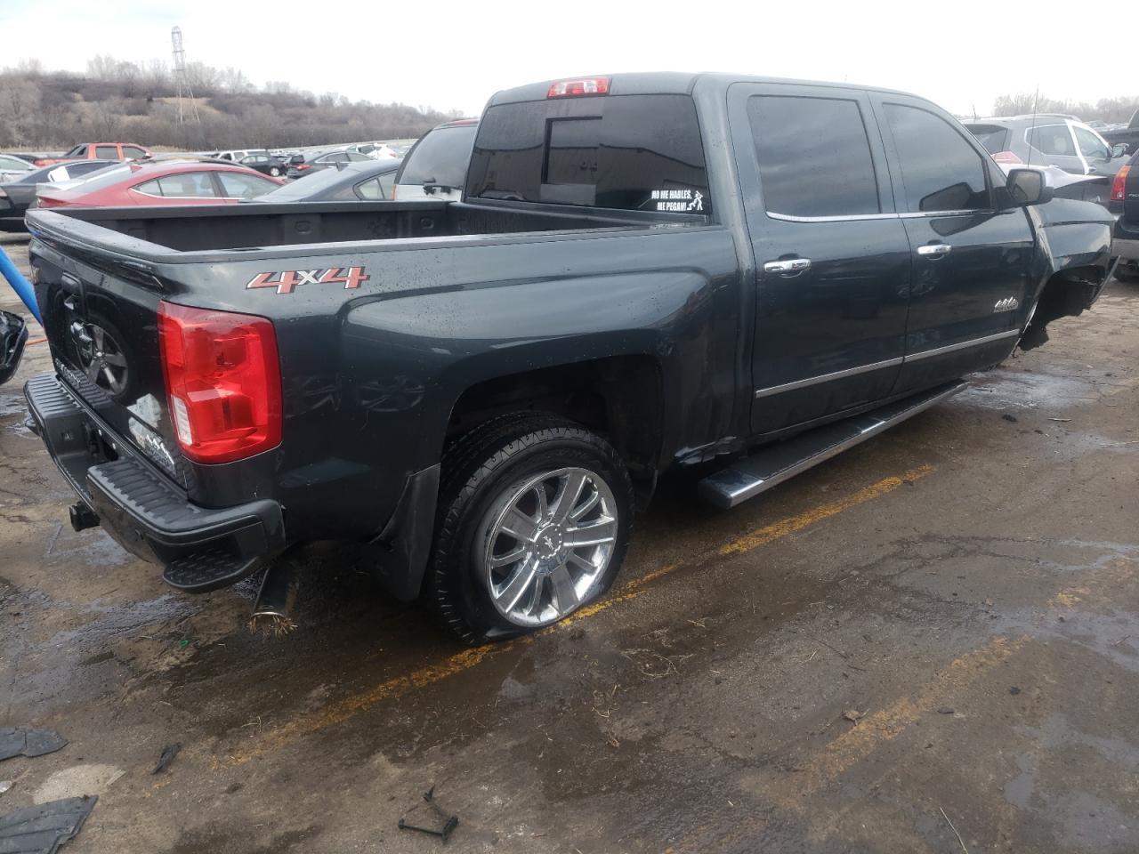 2018 CHEVROLET SILVERADO - Фото 3