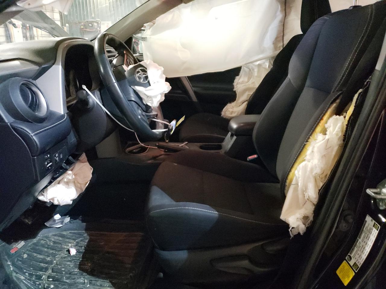 2018 TOYOTA RAV4 ADVEN - Image 7