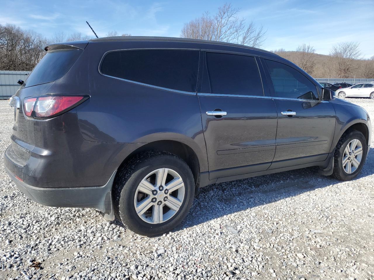 2014 CHEVROLET TRAVERSE L - Фото 3