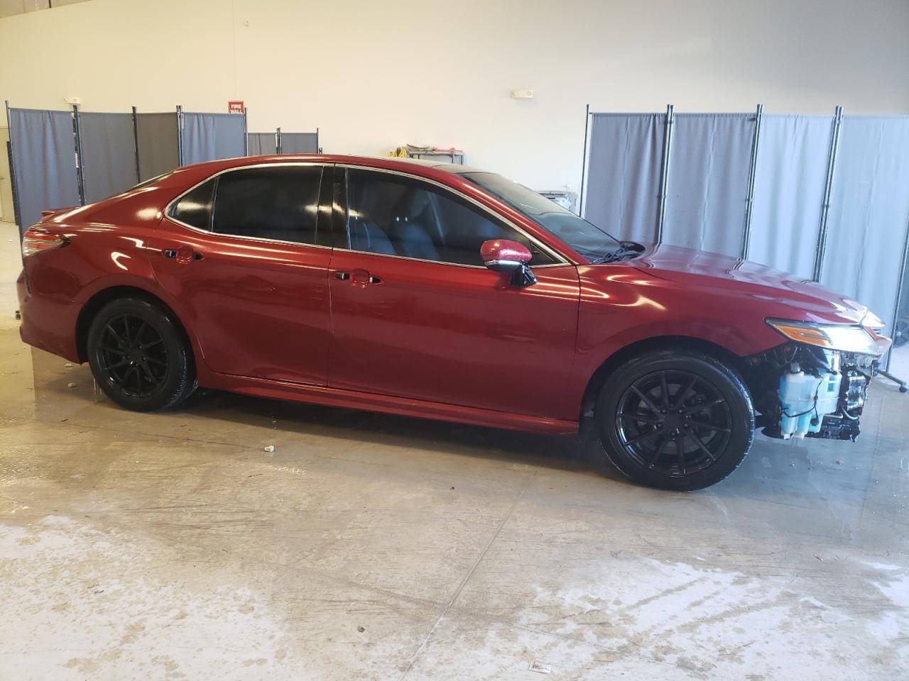 2018 TOYOTA CAMRY XSE - Image 4