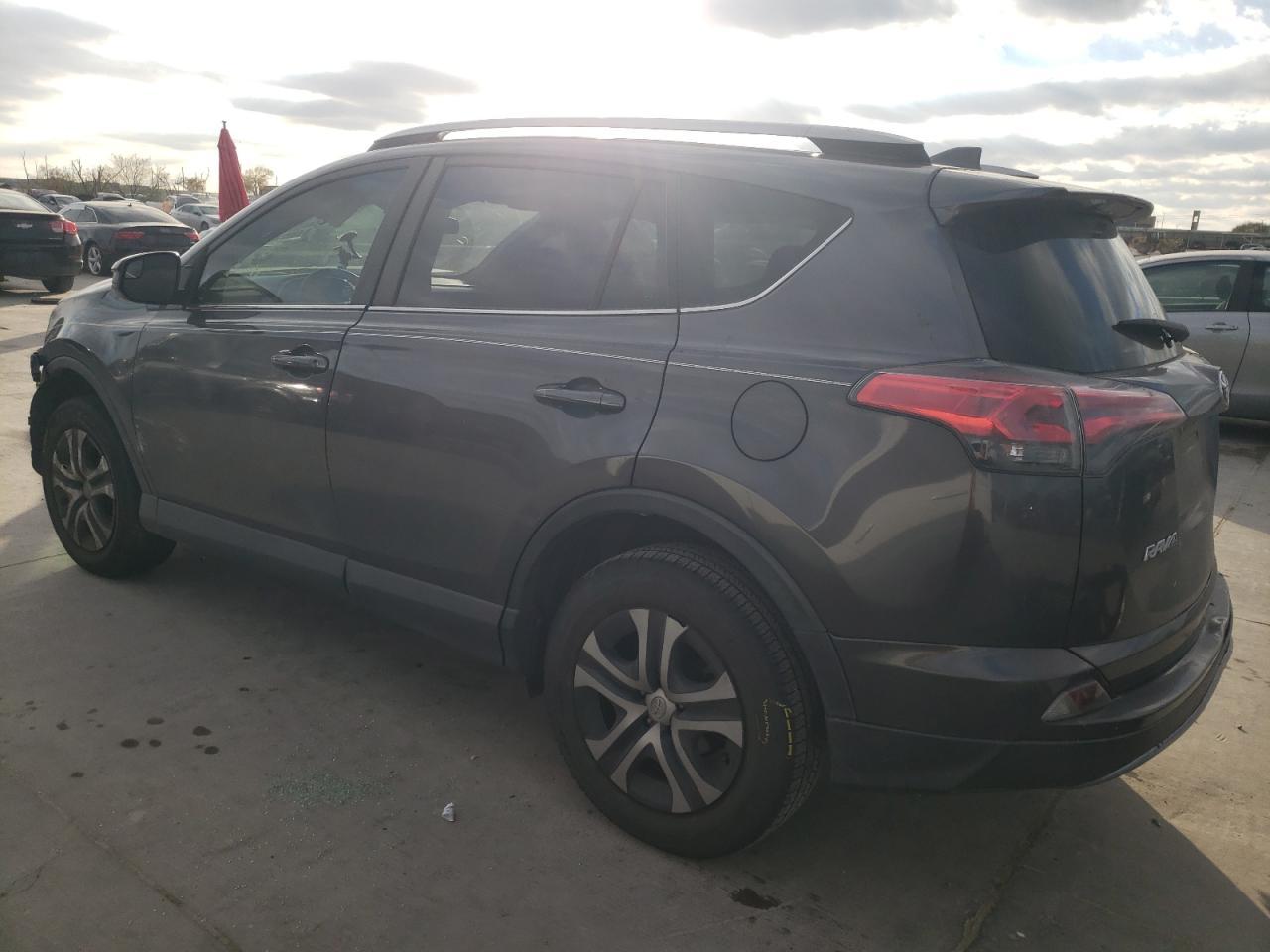 2018 TOYOTA RAV4 LE - Image 2