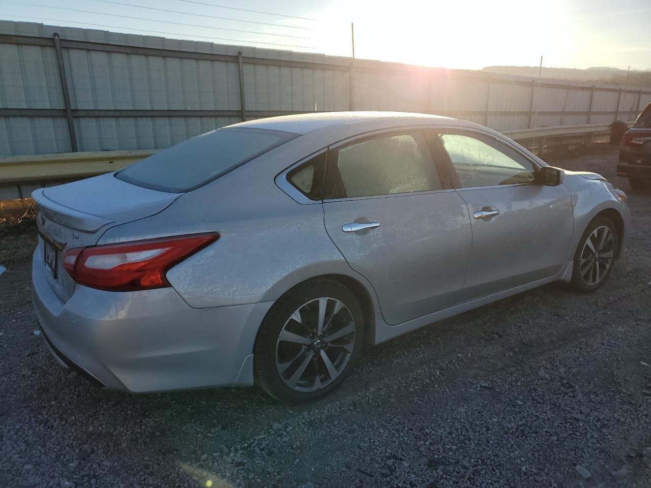 2016 NISSAN ALTIMA 2.5 - Image 3