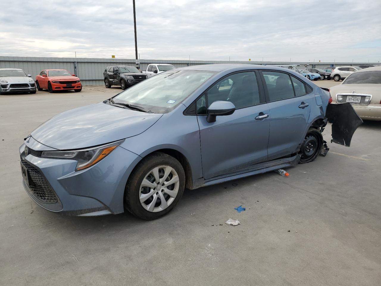 2022 TOYOTA COROLLA LE