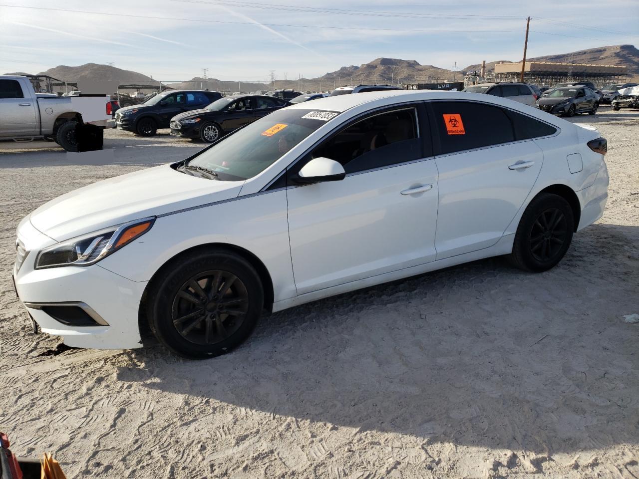 2017 HYUNDAI SONATA SE