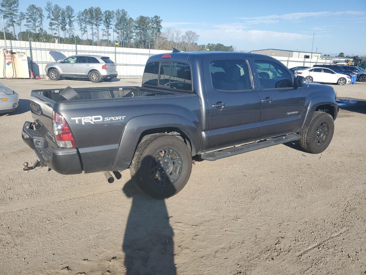 2014 TOYOTA TACOMA DOU - Фото 3