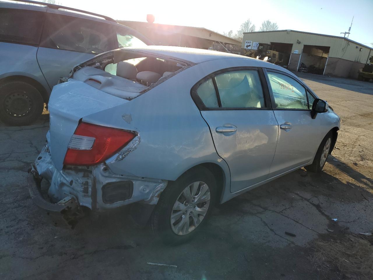 2012 HONDA CIVIC LX - Фото 3