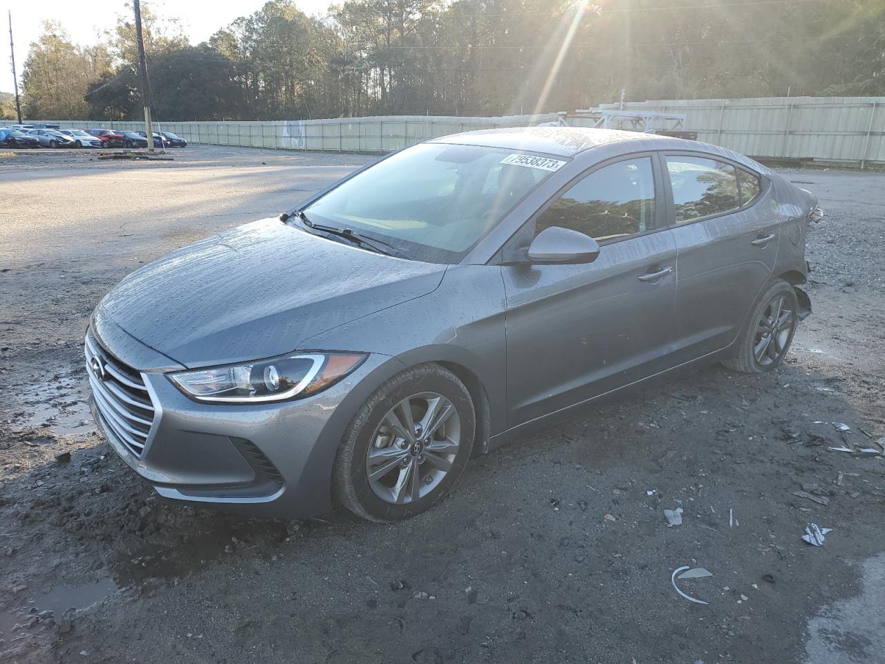 2018 HYUNDAI ELANTRA SE