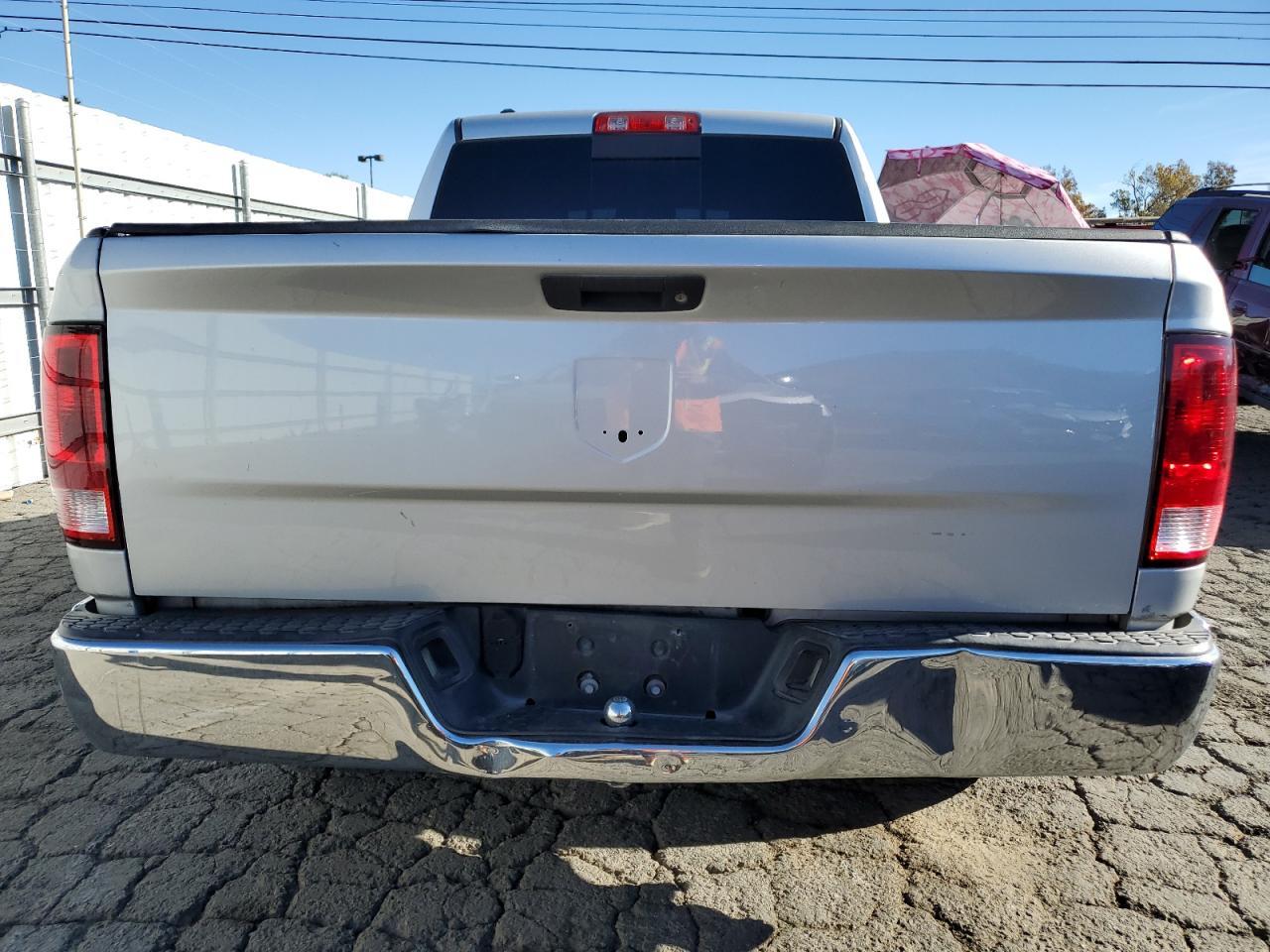 2015 RAM 1500 SLT - Фото 6