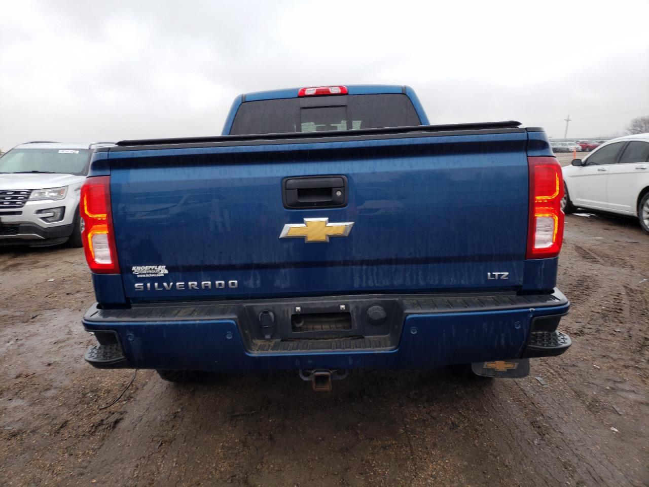 2017 CHEVROLET SILVERADO - Image 6