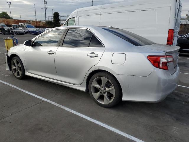 2012 Toyota Camry Se - Фото 2