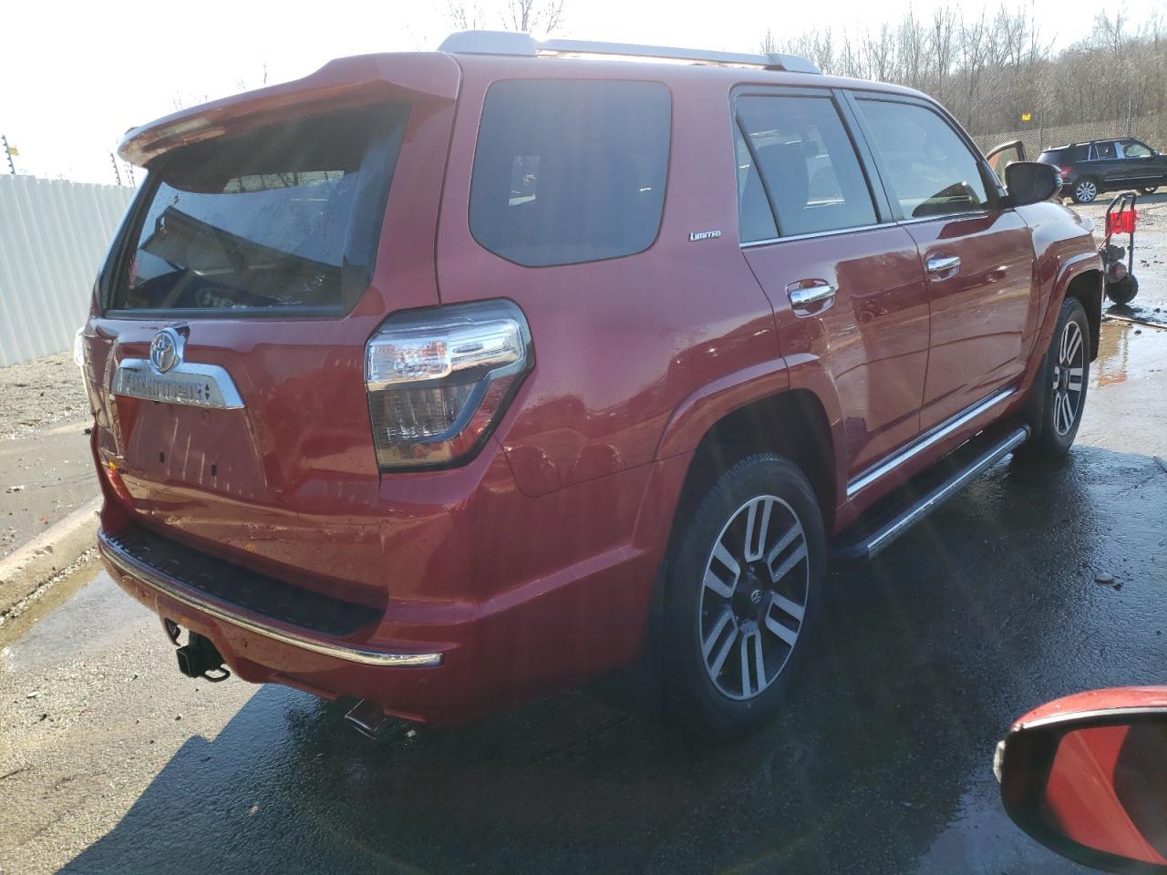 2018 TOYOTA 4RUNNER SR - Image 3