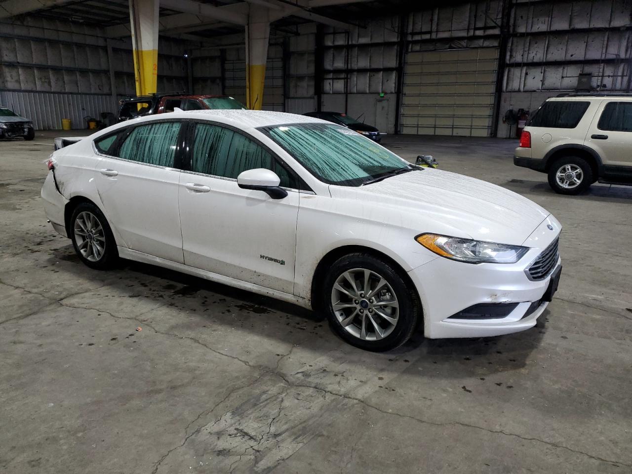 2017 FORD FUSION SE - Фото 4