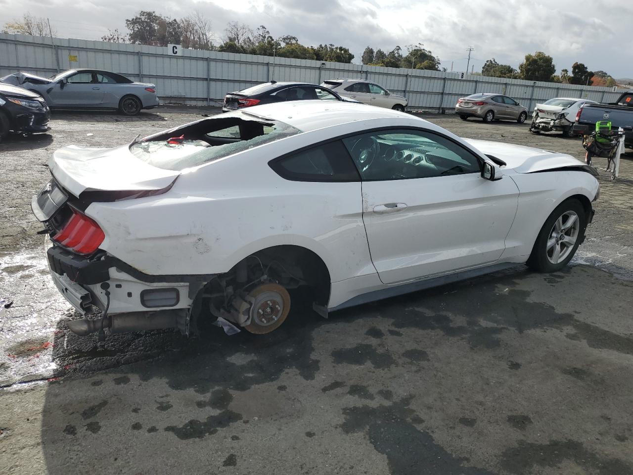 2018 FORD MUSTANG - Image 3